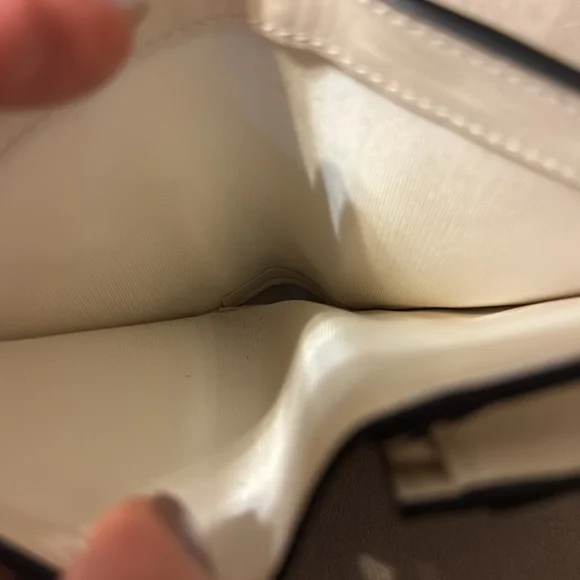 NWT Valentino gold metallic Rockstud Grainy Calfskin flap French wallet - Picture 8 of 11